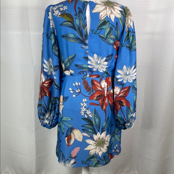 Farm Rio Surreal Flowers Wrap Mini Dress Floral Boho NWT Sz L - Picture 7 of 16